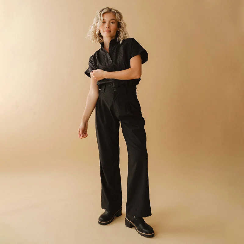 Upgrade your wardrobe with stylish clothing at discounted prices. 365 Trouser, Jetsetter Black Upgrade your wardrobe with stylish clothing at discounted prices. 365 Trouser, Jetsetter Black