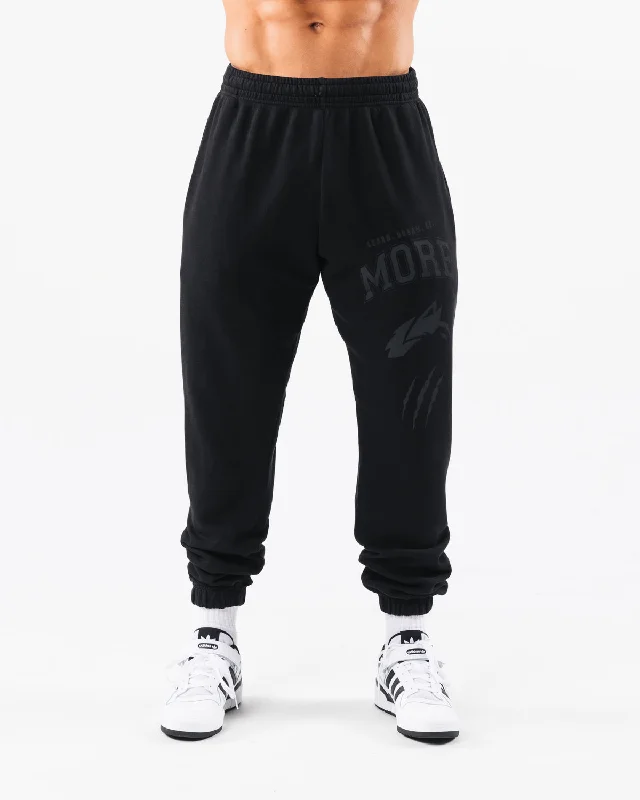 Don’t miss out – Limited-time   Earth Dye Graphic Jogger - Black