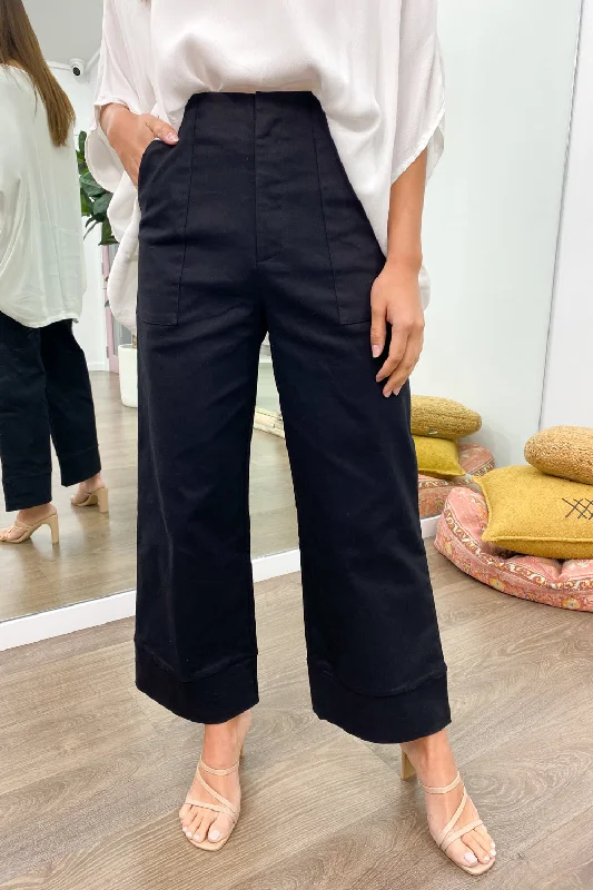 Best clothing deals of the season – Shop now and enjoy big savings.  Hadley Pants
