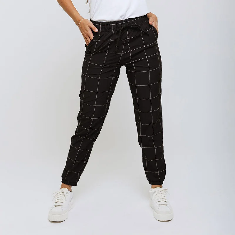Exclusive online discounts – Shop clothing for every occasion! Everywhere Joggers, Black Windowpane Exclusive online discounts – Shop clothing for every occasion! Everywhere Joggers, Black Windowpane