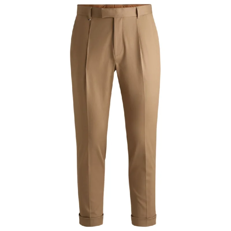 Limited-time offer!  Relaxed-fit trousers in stretch fabric with pleat front