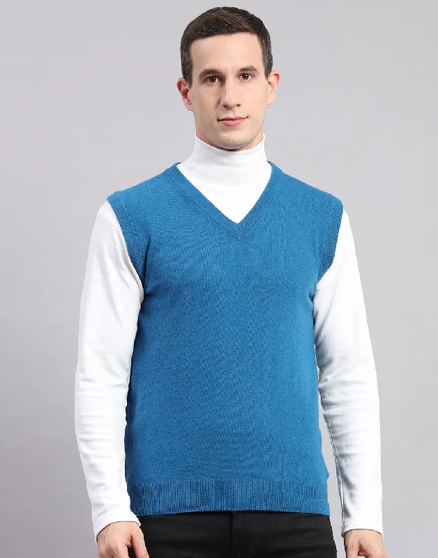 Huge savings on all categories of clothing – Shop our seasonal sale. Men Blue Solid V Neck Sleeveless Sweaters/Pullovers Huge savings on all categories of clothing – Shop our seasonal sale. Men Blue Solid V Neck Sleeveless Sweaters/Pullovers