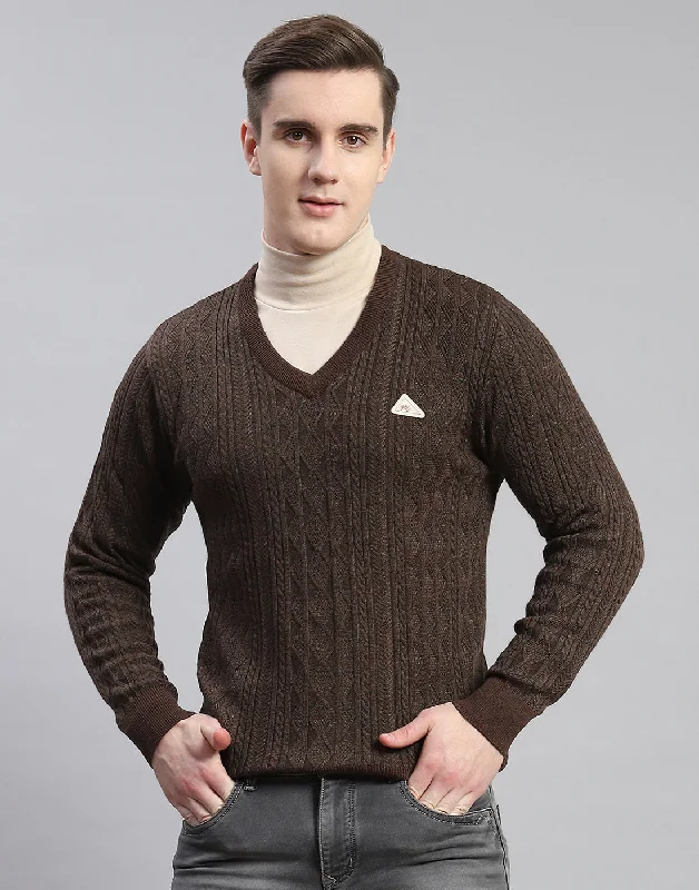 Upgrade your wardrobe with stylish clothing at discounted prices. Men Brown Self Design V Neck Full Sleeve Pullover Upgrade your wardrobe with stylish clothing at discounted prices. Men Brown Self Design V Neck Full Sleeve Pullover