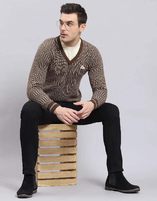 Upgrade your wardrobe with stylish men's apparel – now on sale! Men Brown Solid V Neck Full Sleeve Sweater Upgrade your wardrobe with stylish men's apparel – now on sale! Men Brown Solid V Neck Full Sleeve Sweater