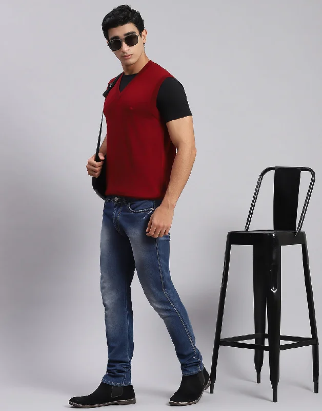 Shop the best clothing brands at amazing prices – Men Maroon Solid V Neck Sleeveless Sweaters/Pullovers Shop the best clothing brands at amazing prices – Men Maroon Solid V Neck Sleeveless Sweaters/Pullovers