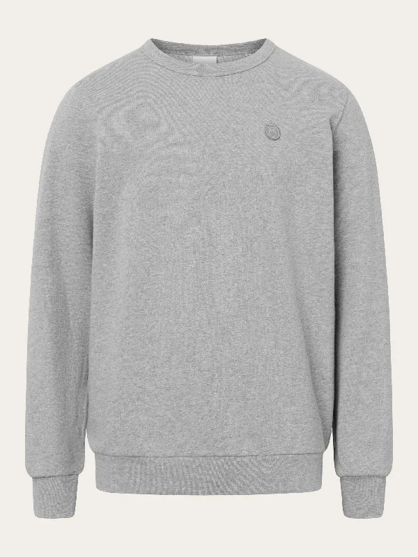 End-of-season clothing sale – Shop now for big savings! Basic badge sweat - Grey Melange End-of-season clothing sale – Shop now for big savings! Basic badge sweat - Grey Melange
