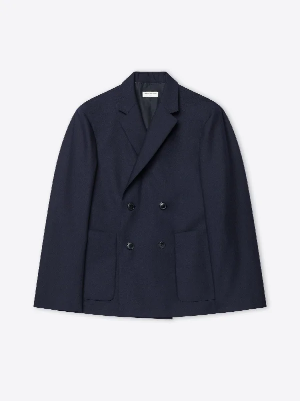 Time to shop! Men’s clothing deals you can’t resist.  Casual blazer