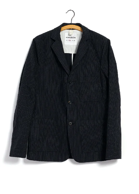 Don’t miss out – huge discounts on men’s trendy styles. CHARLIE 28-32-2 | Easy Three Button Blazer | Black Pin Don’t miss out – huge discounts on men’s trendy styles. CHARLIE 28-32-2 | Easy Three Button Blazer | Black Pin