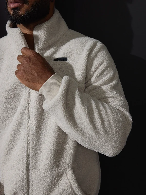 Bundle and save: Shop men’s fashion and enjoy exclusive discounts. Flex Polar Fleece Jacket - Chalk Bundle and save: Shop men’s fashion and enjoy exclusive discounts. Flex Polar Fleece Jacket - Chalk