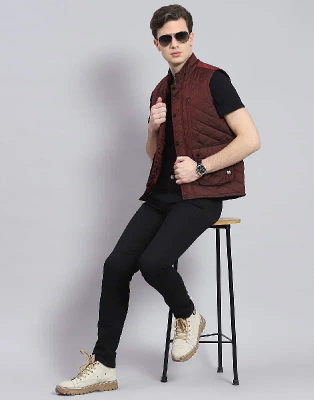 Discover new arrivals in clothing – Affordable styles for every occasion. Men Maroon Solid Stand Collar Sleeveless Jacket Discover new arrivals in clothing – Affordable styles for every occasion. Men Maroon Solid Stand Collar Sleeveless Jacket