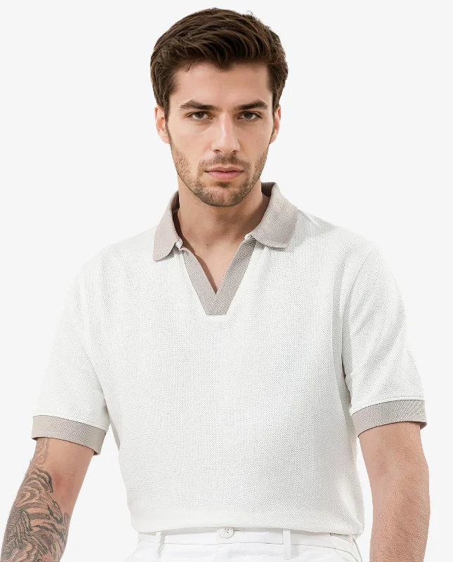 Fresh clothing styles are here – Shop now for exclusive discounts! Rare Rabbit Mens Marcelo Off White Cotton Fabric Contrasting Johnny Collar Short Sleeve Solid Polo T-Shirt Fresh clothing styles are here – Shop now for exclusive discounts! Rare Rabbit Mens Marcelo Off White Cotton Fabric Contrasting Johnny Collar Short Sleeve Solid Polo T-Shirt