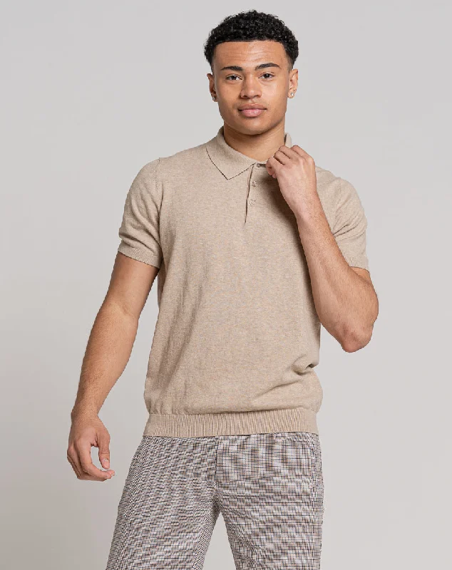 Get stylish outfits for every occasion – Shop now and save! ESSENTIAL SHORT SLEEVE KNITTED POLO | LIGHT STONE Get stylish outfits for every occasion – Shop now and save! ESSENTIAL SHORT SLEEVE KNITTED POLO | LIGHT STONE