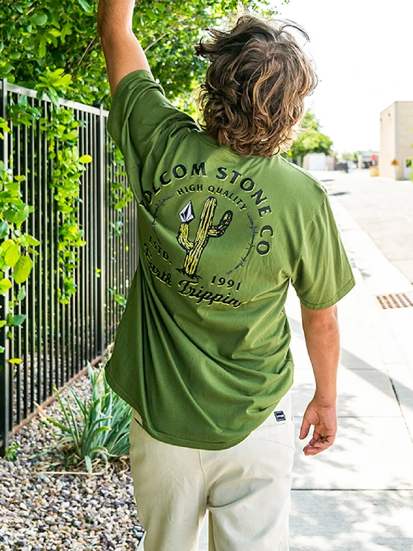 Shop stylish men’s clothing and enjoy amazing discounts.  Prickly Farm To Yarn Short Sleeve Tee - Mossstone