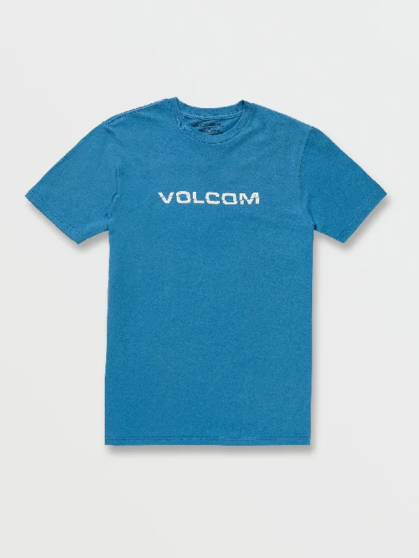Buy now, pay later – exclusive savings on men’s clothing.  Rippeuro Short Sleeve Tee - Blue Drift