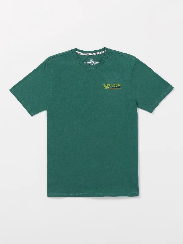 Shop the latest clothing deals – Huge discounts on fashion essentials! Veagle Short Sleeve Tee - Ranger Green Shop the latest clothing deals – Huge discounts on fashion essentials! Veagle Short Sleeve Tee - Ranger Green