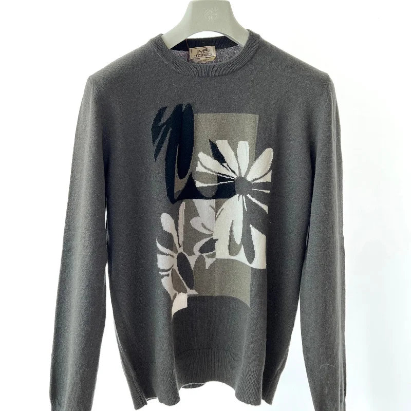 Shop the latest fashion trends with huge savings on all clothing. Hermès Puzzle Floral Cashmere Sweater In Algue Dark Green | Size L Shop the latest fashion trends with huge savings on all clothing. Hermès Puzzle Floral Cashmere Sweater In Algue Dark Green | Size L