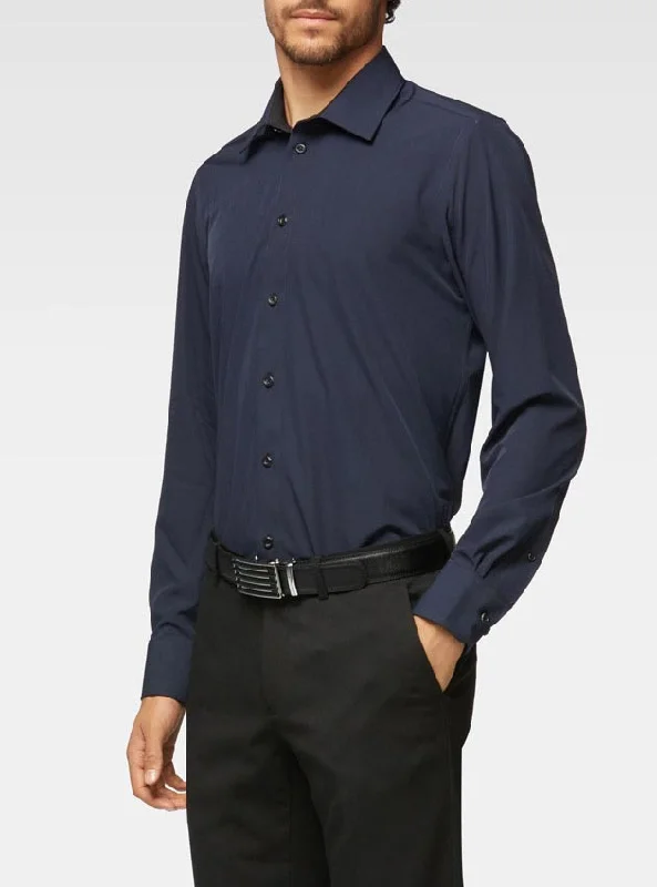 Save on men’s formal wear – perfect for your next event!  Microfiber Stretch Shirt